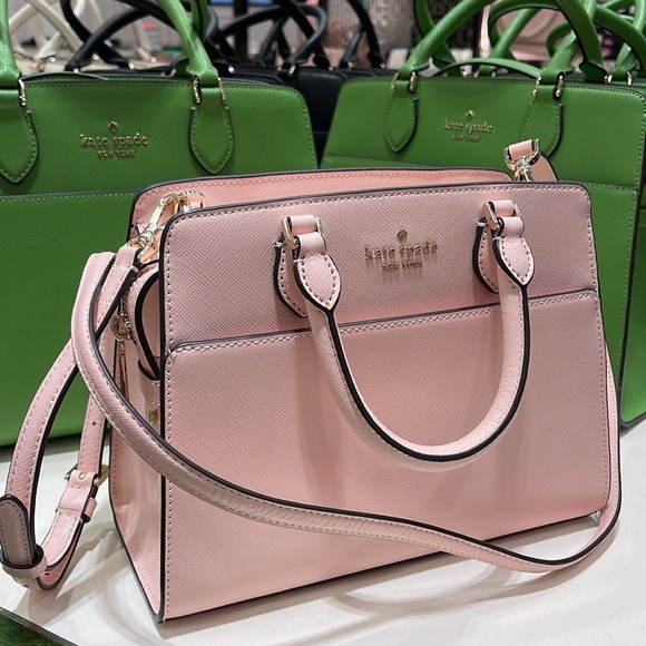 Kate Spade Madison Saffiano Leather Small Satchel
COLOR:
Conch Pink
NWT - Picture 15 of 16